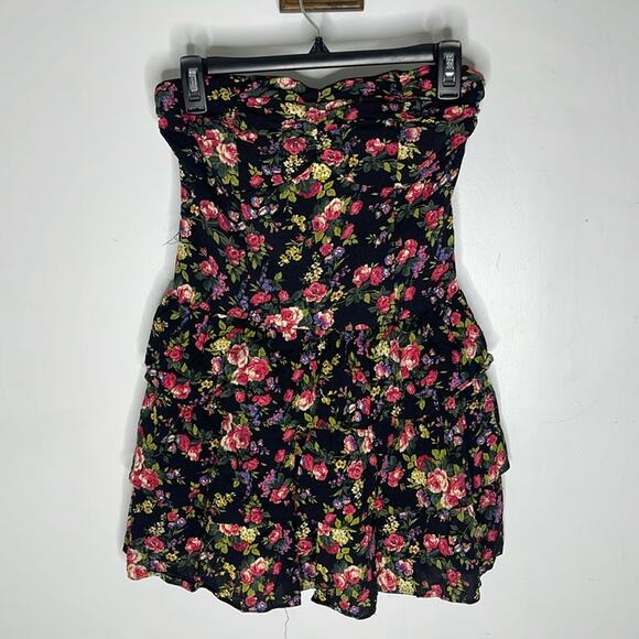 BODY CENTRAL Black Multicolored Floral Tiered Strapless Mini Dress 90’s Theme MD - Picture 2 of 7